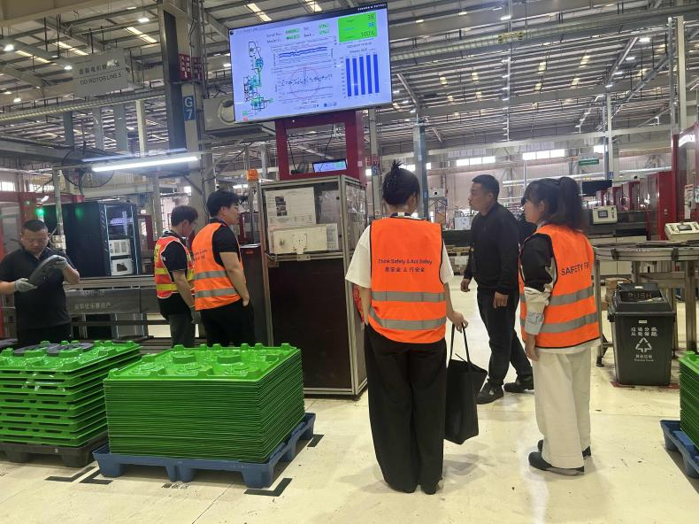 職教周｜人工智能學(xué)院開展‘產(chǎn)學(xué)聯(lián)動’企業(yè)實踐觀摩活動 探索家用電器研發(fā)新路徑